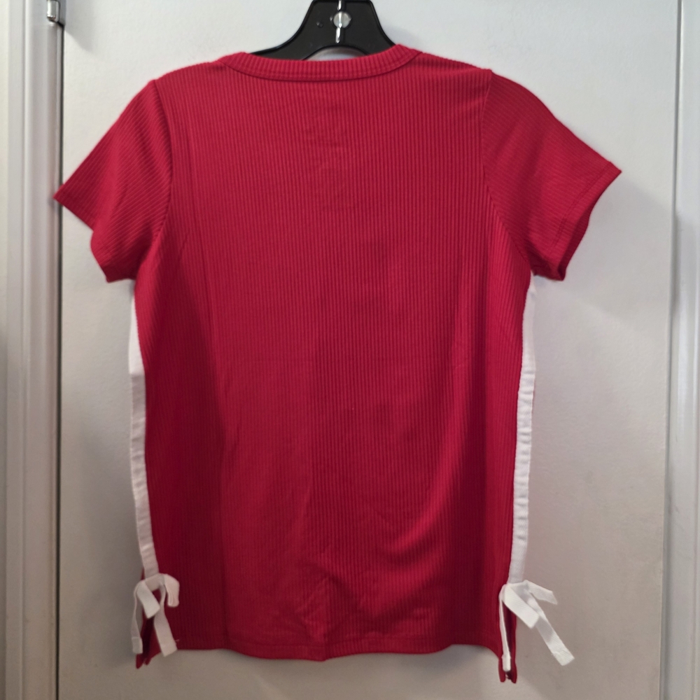 Hello Kitty Red Girls' Graphic Tee - Picture 6 of 6